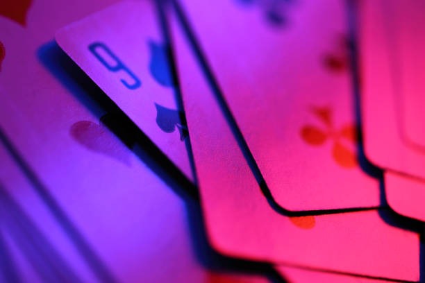 wlatoto mobile app interface showing live dealer tables and sportsbook markets